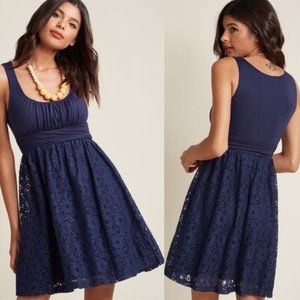 EUC Modcloth - Artisan Iced Tea Dress in Blueberry, size M